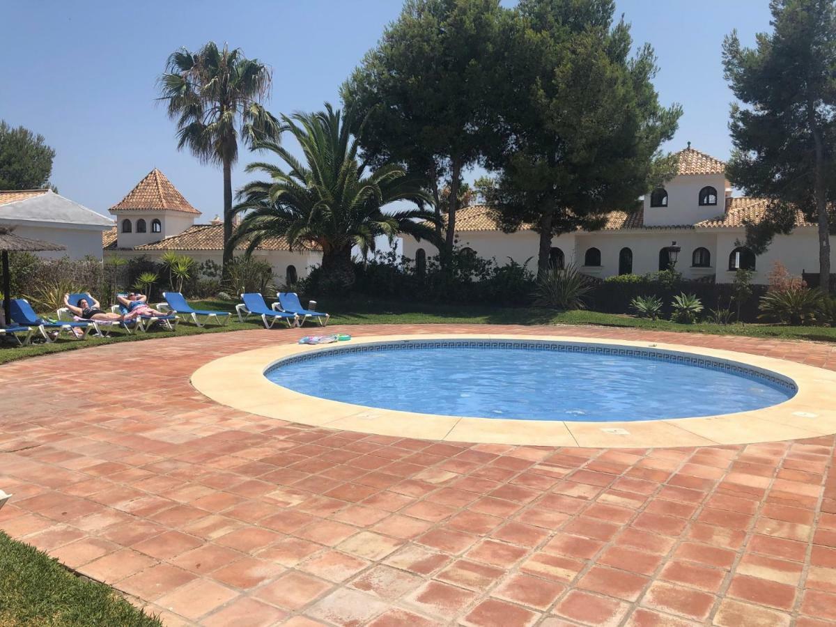 Beautiful New Apartment With Sea View Castillo de Sabinillas Εξωτερικό φωτογραφία